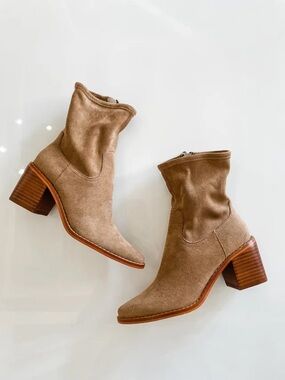 Dolce Vita Petya Booties Tan Faux Suede Heeled Boots Size 11